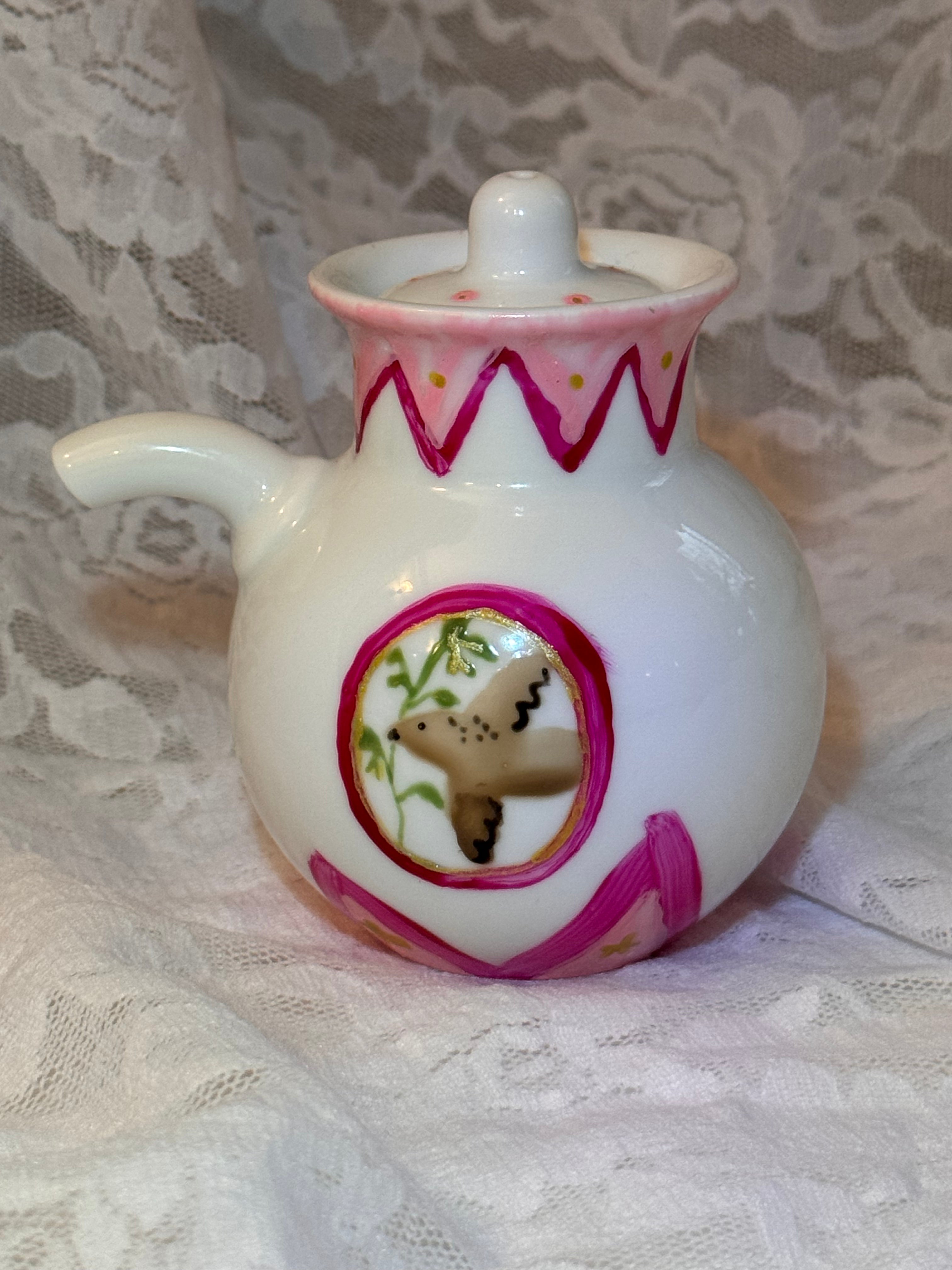 Soy Bird. Soy sauce dispenser