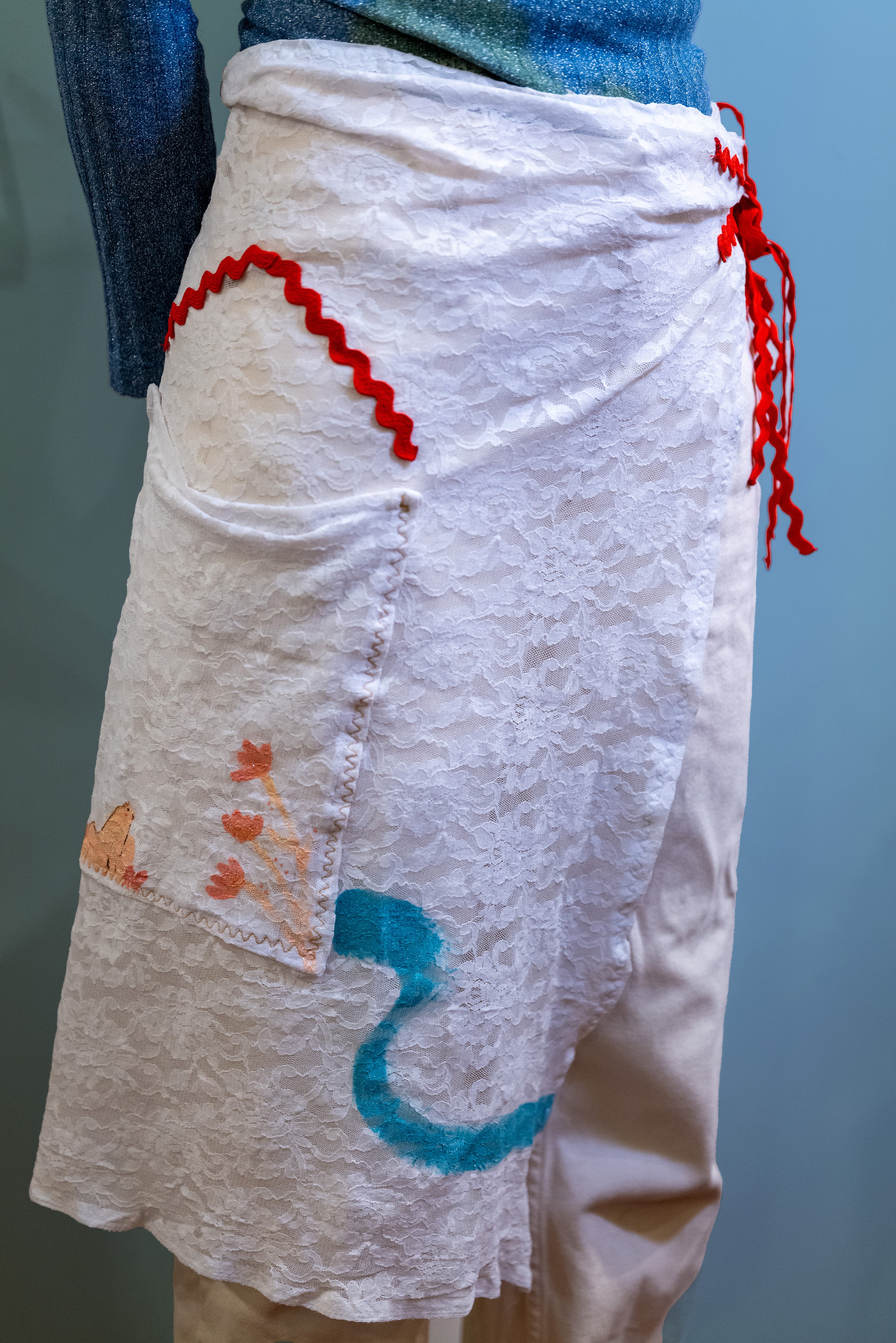 Midi MultifunctionalSkirt /Apron/Shawl - Clothe to travel home in the middle of the river