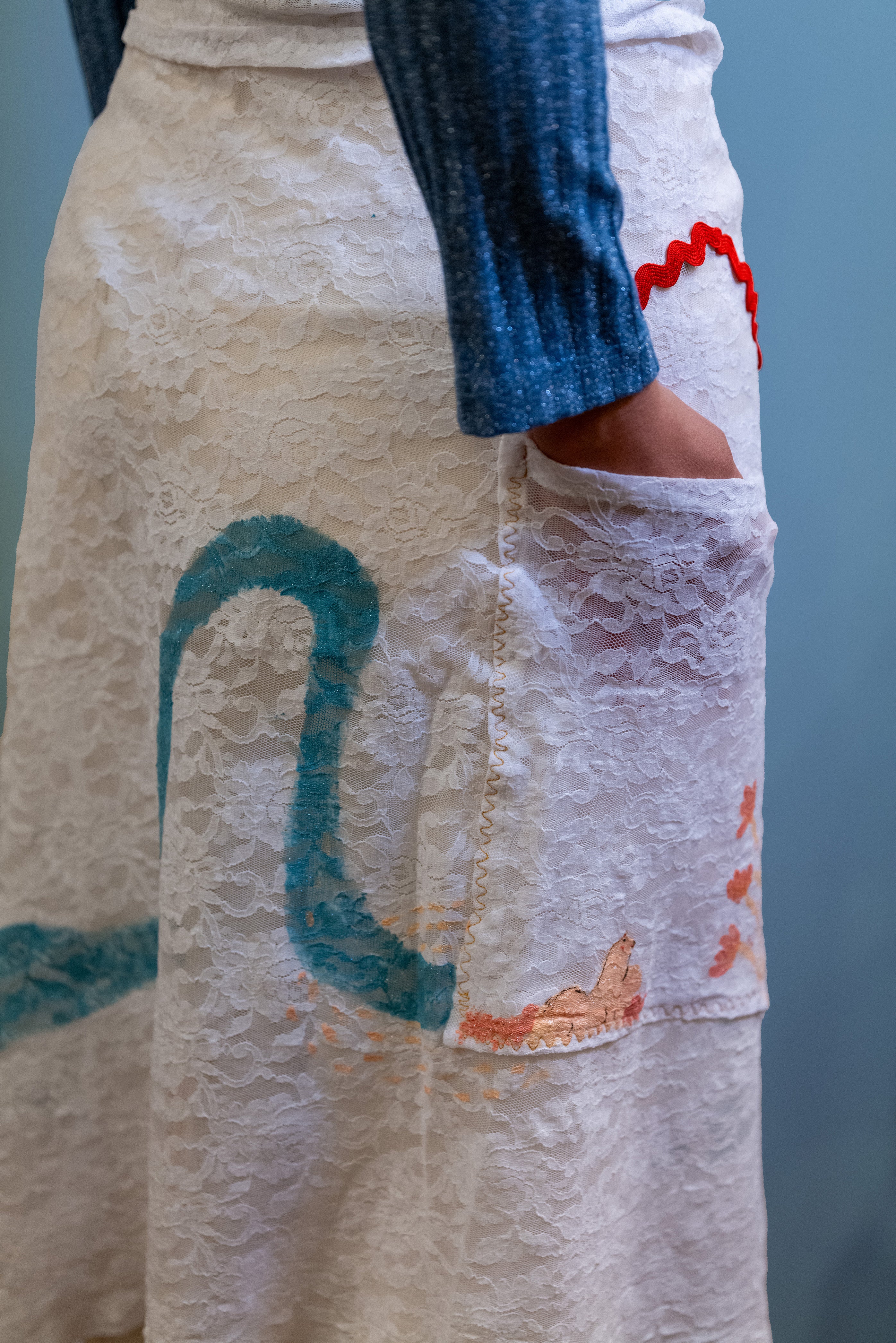 Midi MultifunctionalSkirt /Apron/Shawl - Clothe to travel home in the middle of the river